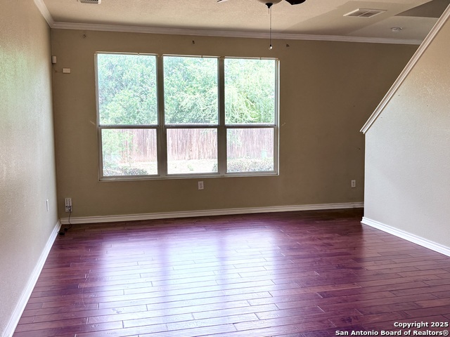 Listing photo id 4 for 2211 Mission Verde