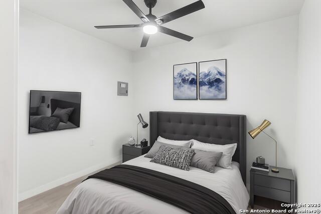 Listing photo id 17 for 7621 Strolling Ln