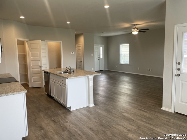 Image 6 of 15 For 1138 Gracie Way
