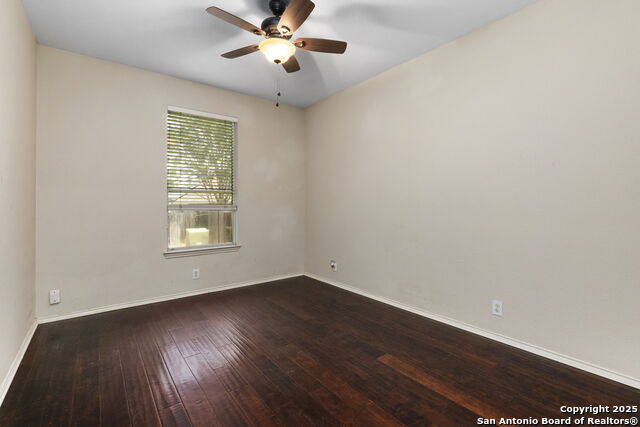 Image 10 of 24 For 8807 Brae Crest