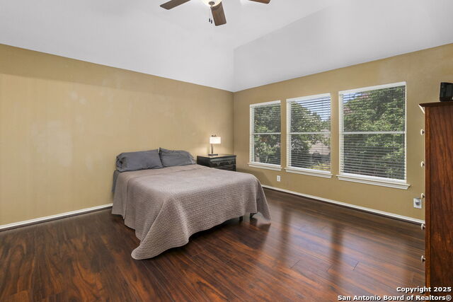 Image 14 of 24 For 8807 Brae Crest