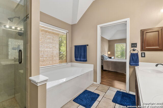 Image 17 of 24 For 8807 Brae Crest
