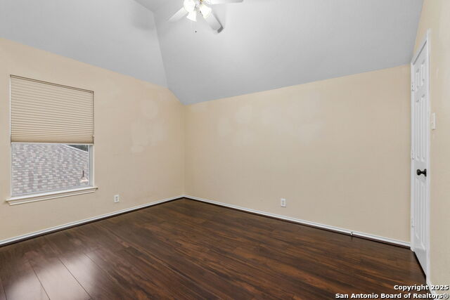 Image 19 of 24 For 8807 Brae Crest