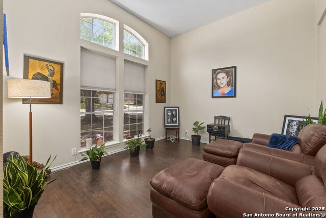 Image 2 of 24 For 8807 Brae Crest