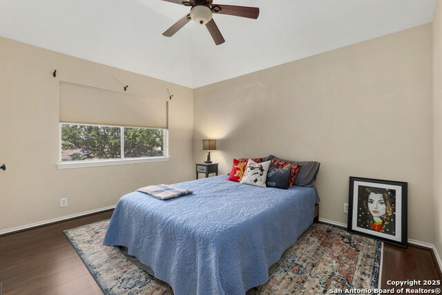 Image 20 of 24 For 8807 Brae Crest