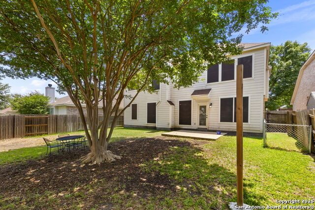 Image 21 of 24 For 8807 Brae Crest