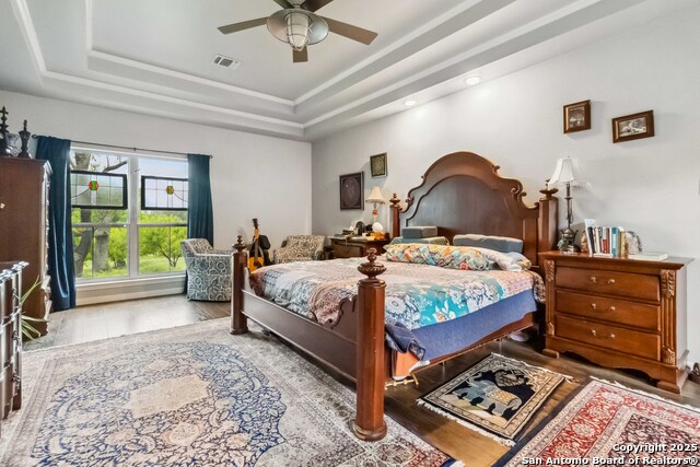 Image 30 of 62 For 111 Kendall Oaks
