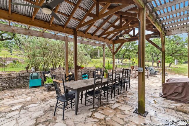 Image 43 of 62 For 111 Kendall Oaks