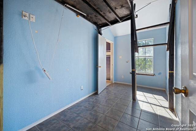 Image 14 of 16 For 714 Carroll N