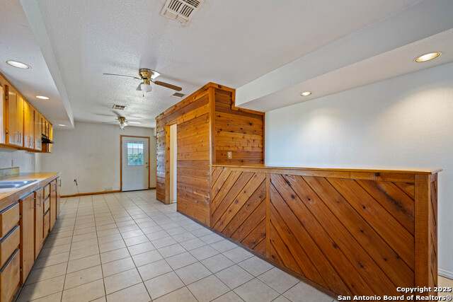 Image 6 of 16 For 714 Carroll N