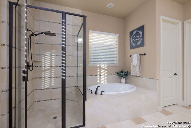 Image 11 of 25 For 8719 Versant Bluff