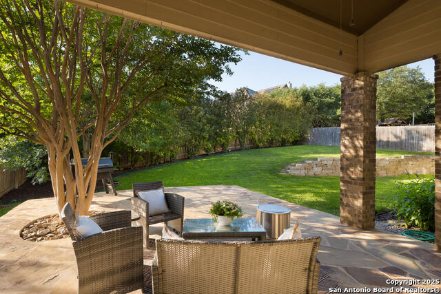 Image 21 of 25 For 8719 Versant Bluff