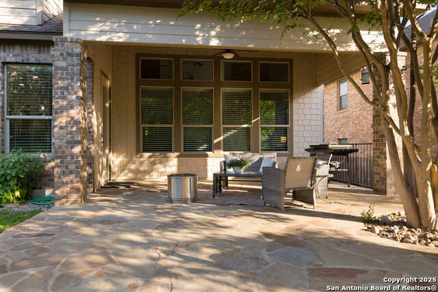 Image 22 of 25 For 8719 Versant Bluff