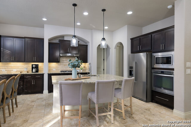 Image 6 of 25 For 8719 Versant Bluff