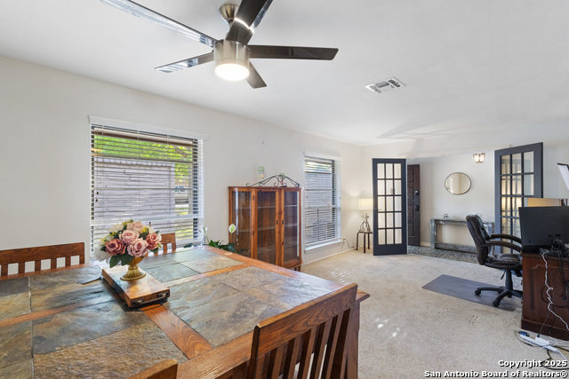Listing photo id 8 for 6406 Handsome Lake