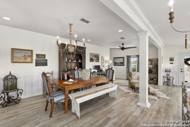 Listing photo id 10 for 620 Egery Island Rd.