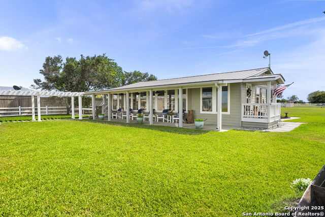 Listing photo id 1 for 620 Egery Island Rd.