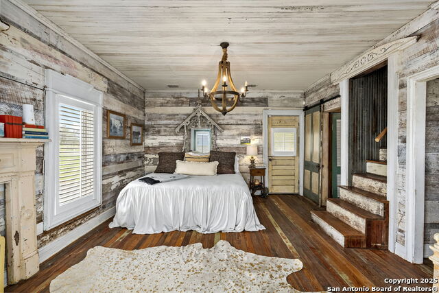Listing photo id 39 for 620 Egery Island Rd.
