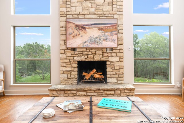 Image 7 of 35 For 28920 Country Drive