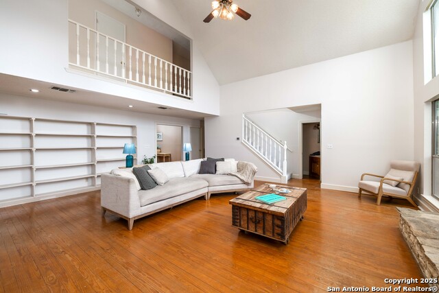 Image 8 of 35 For 28920 Country Drive