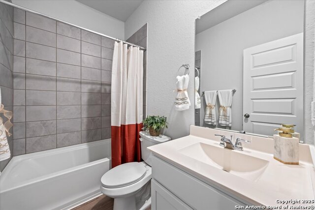 Image 27 of 32 For 515 Bella Rosa Way