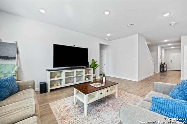 Image 9 of 32 For 515 Bella Rosa Way