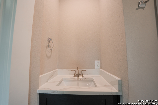 Image 29 of 49 For 312 Avondale