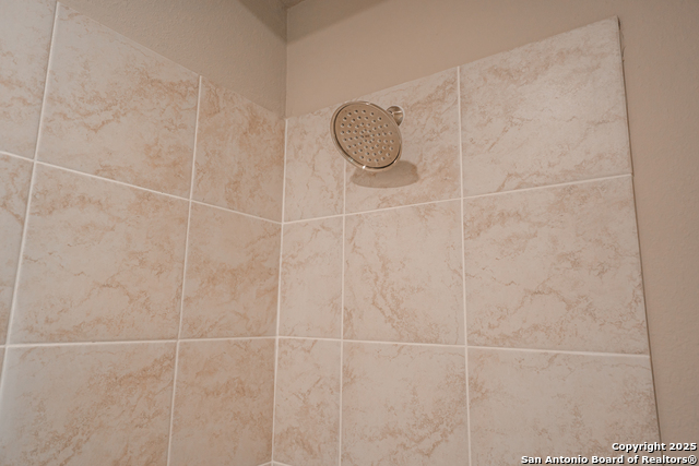 Image 39 of 49 For 312 Avondale