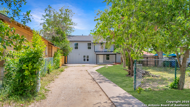 Image 4 of 49 For 312 Avondale