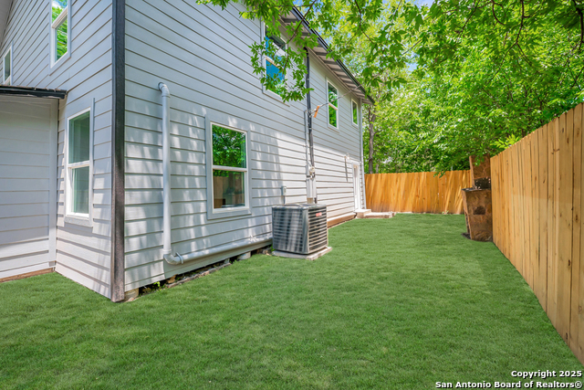 Image 48 of 49 For 312 Avondale