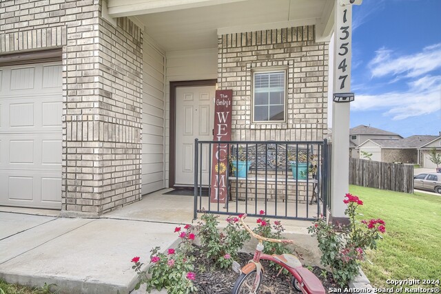 Image 3 of 24 For 13547 Lily Ln