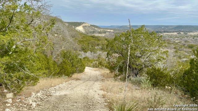 Image 29 of 53 For 410 Craig