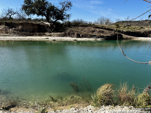 Image 38 of 53 For 410 Craig