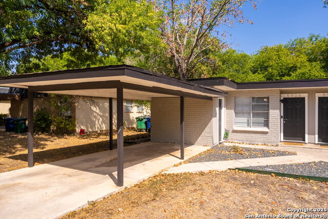 Image 25 of 26 For 5906-5908 Deer Horn Drive