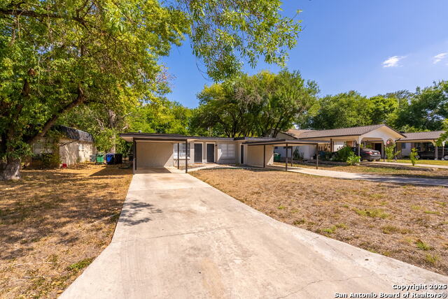 Image 3 of 26 For 5906-5908 Deer Horn Drive