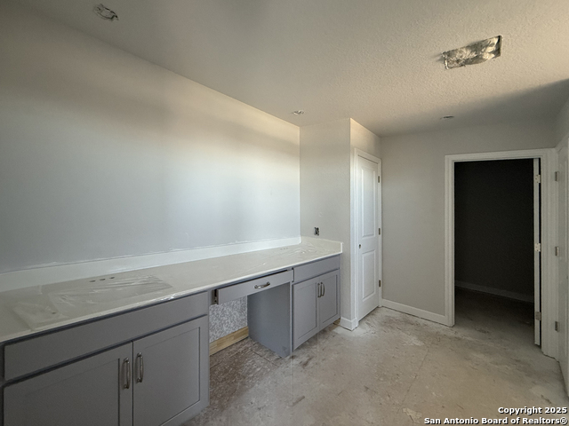 Image 18 of 34 For 14724 Sycamore Crossing