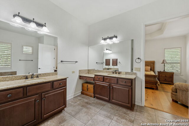 Image 8 of 30 For 22551 Alabado
