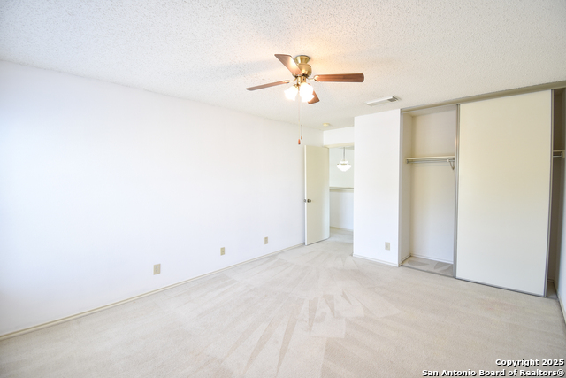 Image 24 of 46 For 15850 Marisa Pl