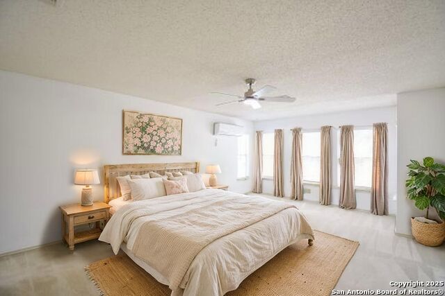 Image 32 of 46 For 15850 Marisa Pl