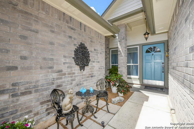 Image 2 of 27 For 3825 Overlook