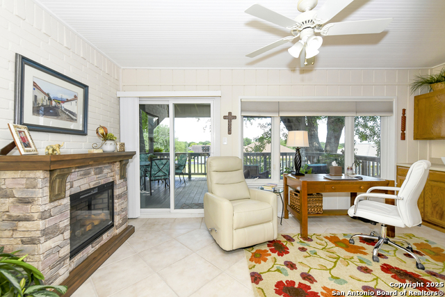 Image 9 of 27 For 3825 Overlook