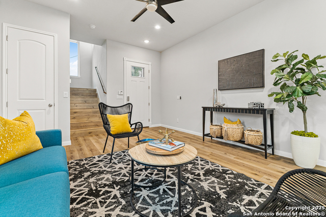 Listing photo id 8 for 503 Linden