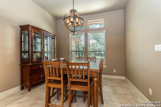 Listing photo id 8 for 113 Shelby