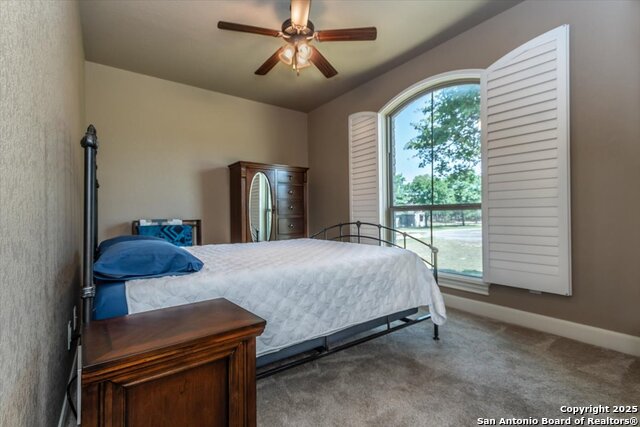 Listing photo id 17 for 113 Shelby