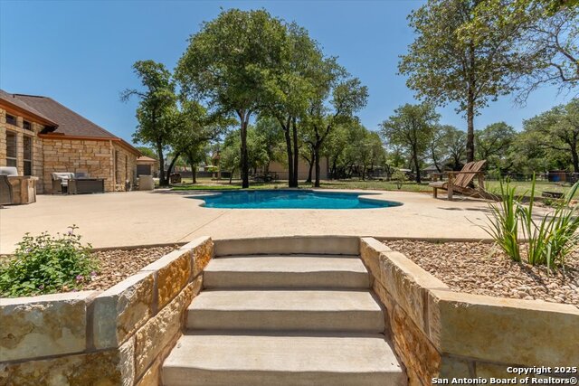 Listing photo id 26 for 113 Shelby