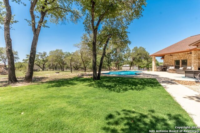Listing photo id 29 for 113 Shelby