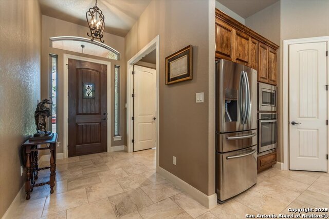 Listing photo id 2 for 113 Shelby