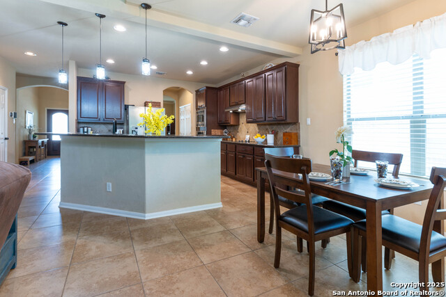 Image 12 of 38 For 2221 Oak Valley