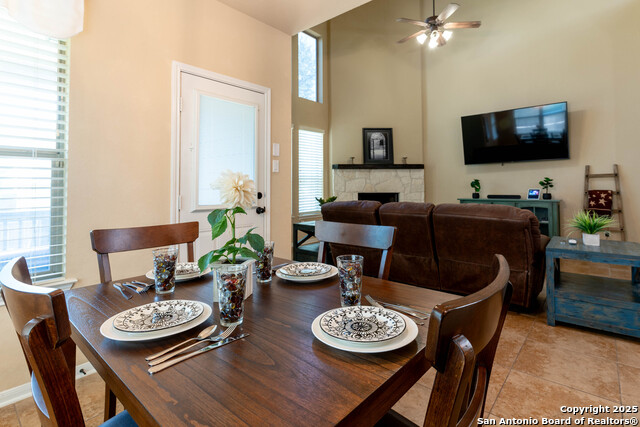 Image 13 of 38 For 2221 Oak Valley