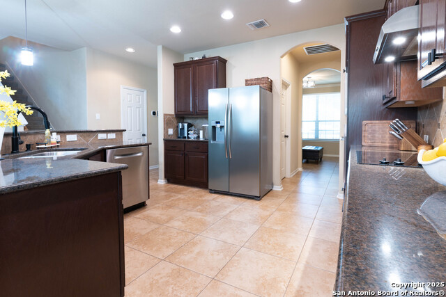 Image 15 of 38 For 2221 Oak Valley